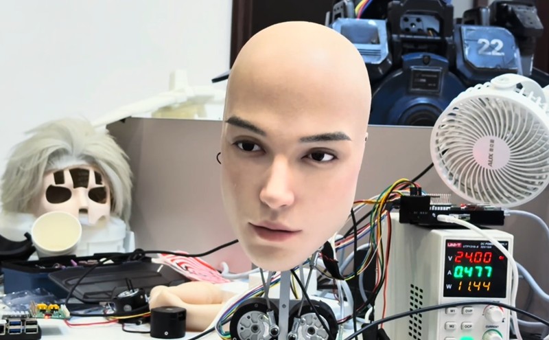 sciencepost - AheadForm , une face robotisée avec des expressions