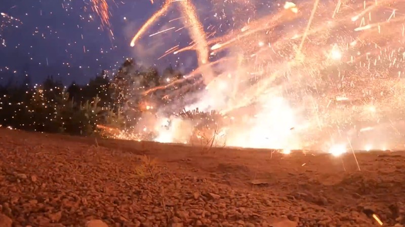 Beyond the press - feux d'artifice 2024
