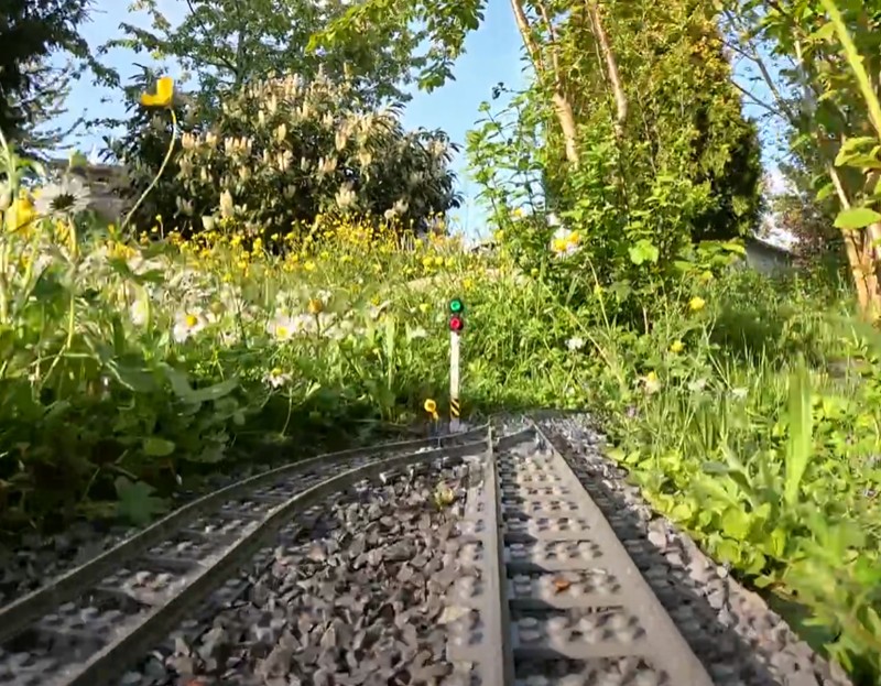 GardenBrickTrain - LEGO High-Speed Passenger Train 60051 - OnBoard View - Testride 1