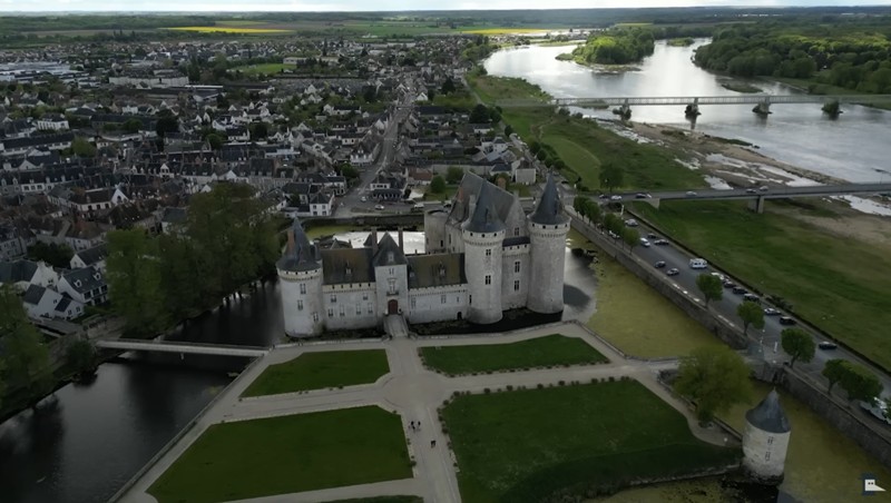 Nota bene - 5 abbés du Moyen Âge plus PUISSANTS que des rois