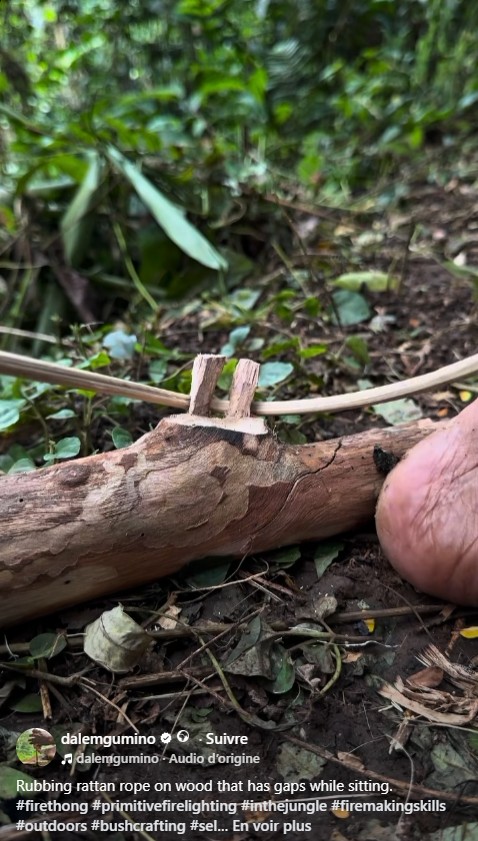 dalemgumino - Rubbing rattan rope on wood that has gaps while sitting