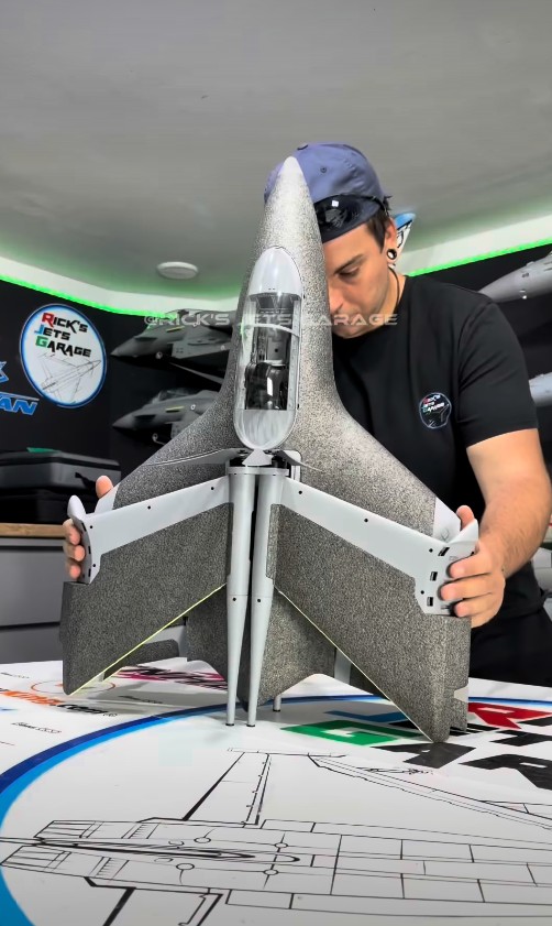 ricks_jets_garage - X-WING FIGHTER VTOL from @flywing_rc