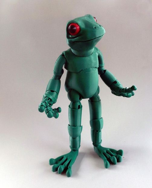 Froggy_the_3D_Printed_Ball-jointed_Frog_Doll.jpg