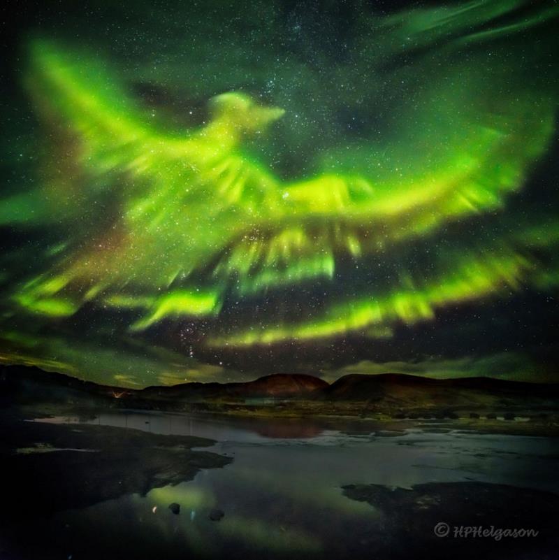 apod.nasa.gov Astronomy Picture of the Day - A Phoenix Aurora over Iceland.jpg