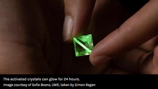 iflscience - This Glow-In-The-Dark Crystal Is A Dazzling World-First