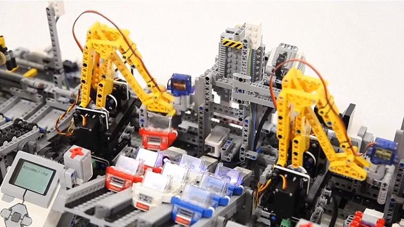 sploid.gizmodo.com tesla-could-learn-something-from-this-lego-car-building.jpg