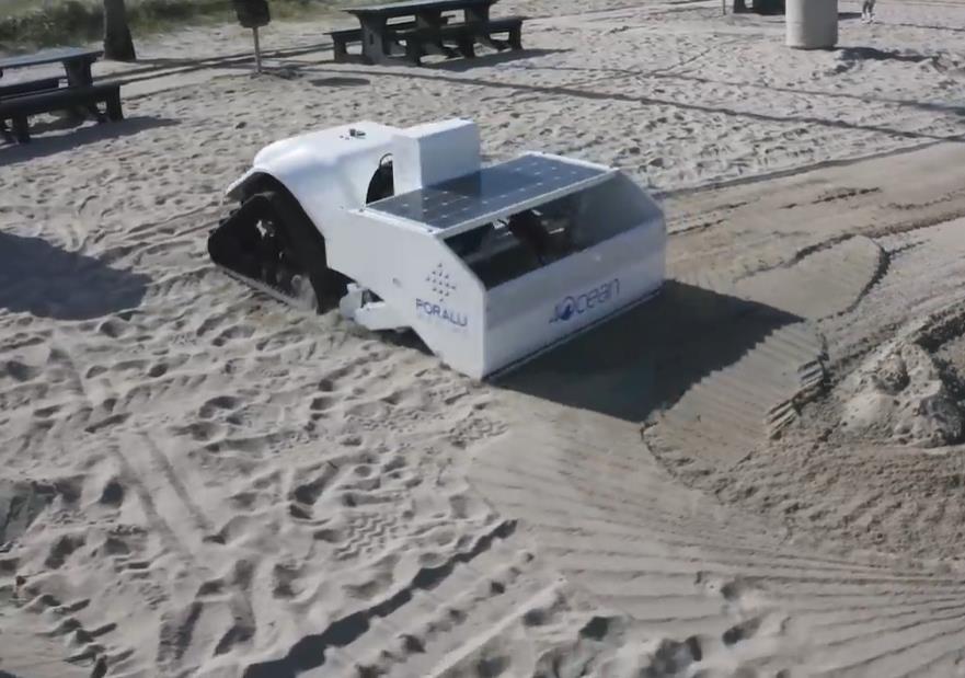 youtube.com CNET - Meet the fully electric robot cleaning beaches.jpg