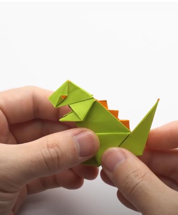youtube.com Origami with Jo Nakashima - ORIGAMI CHIBI MONSTER (Oriol Esteve).jpg